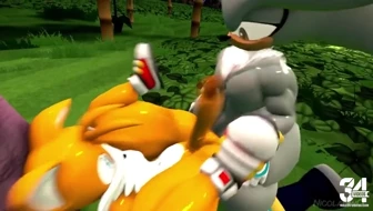 Silver Smashing Tails (Sound) thumbnail
